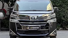 Used Toyota Vellfire Hybrid in Mumbai