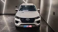 Used Toyota Fortuner 4X2 AT 2.7 Petrol in Delhi