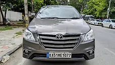 Used Toyota Innova 2.5 VX BS IV 8 STR in Bangalore
