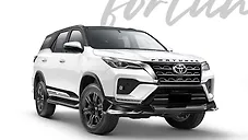 Used Toyota Fortuner 4X2 AT 2.7 Petrol in Delhi