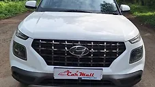 Used Hyundai Venue SX 1.5 (O) CRDi Dual Tone in Nashik