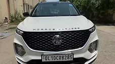 Used MG Hector Plus Sharp 1.5 Petrol Turbo CVT 6-STR in Delhi