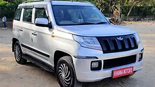 Used Mahindra TUV300 T6 in Delhi