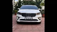 Used Kia Carnival Limousine Plus 7 STR in Mumbai