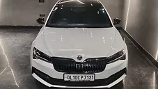 Used Skoda Superb Sportline AT in Delhi