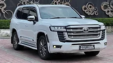 Used Toyota Land Cruiser LC 200 VX in Lucknow