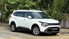 Used Kia Carens Prestige 1.4 Petrol MT 7 STR in Mumbai