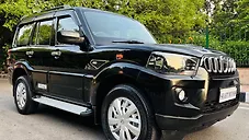 Used Mahindra Scorpio S MT 7STR [2022] in Delhi