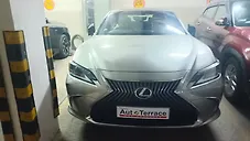 Used Lexus ES 300h Luxury in Bangalore