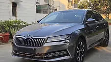 Used Skoda Superb L&K AT in Delhi
