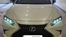 Used Lexus ES 300h Luxury in Meerut