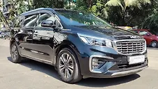 Used Kia Carnival Limousine Plus 7 STR in Mumbai