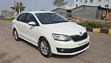 Used Skoda Rapid Ambition 1.6 TDI CR MT in Hyderabad