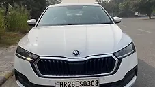 Used Skoda Octavia Style 2.0 in Delhi