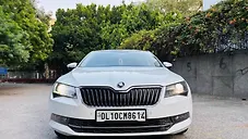 Used Skoda Superb L&K TSI AT in Delhi