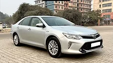 Used Toyota Camry Hybrid in Delhi