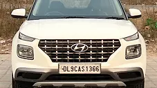 Used Hyundai Venue S 1.0 Turbo DCT in Delhi