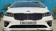 Used Kia Carnival Limousine Plus 7 STR in Mumbai