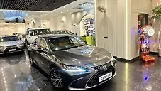 Used Lexus ES 300h Exquisite in Delhi