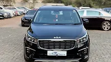 Used Kia Carnival Limousine Plus 7 STR in Mumbai