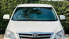 Used Toyota Innova 2.5 VX 8 STR BS-III in Surat