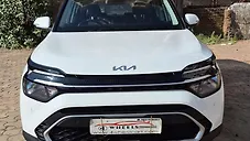 Used Kia Carens Prestige 1.4 Petrol MT 7 STR in Mumbai