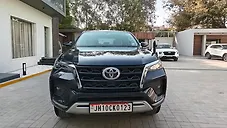 Used Toyota Fortuner 4x2 AT in Delhi