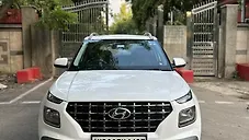 Used Hyundai Venue S 1.2 Petrol in Delhi