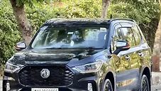 Used MG Gloster Blackstorm 2WD Diesel Turbo Automatic 6 STR in Nagpur