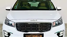 Used Kia Carnival Limousine 7 STR in Hyderabad