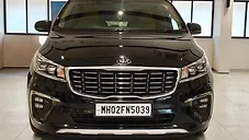 Used Kia Carnival Limousine 7 STR in Mumbai