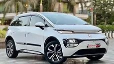 Used MG Windsor EV Essence 38.0 kWh in Thane