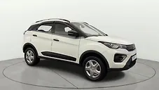 Used Tata Nexon XMA Petrol in Delhi