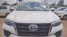 Used Toyota Fortuner 4x2 2WD Petrol 2.7L Automatic in Aurangabad