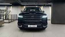 Used Toyota Land Cruiser 300 in Delhi