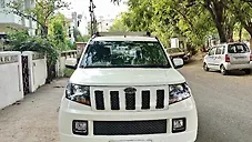Used Mahindra TUV300 T10 Dual Tone in Nagpur