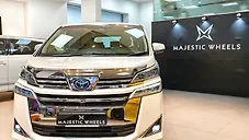 Used Toyota Vellfire Hybrid in Pune