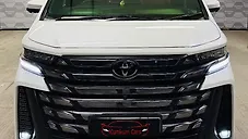 Used Toyota Vellfire VIP – Executive Lounge Hybrid (Electric + Petrol) Automatic in Pune