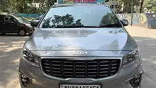 Used Kia Carnival Limousine Plus 7 STR in Mumbai