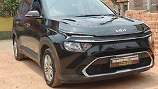 Used Kia Carens Premium (O) Petrol 1.5L Manual 7 STR in Kolkata