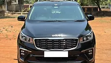 Used Kia Carnival Limousine Plus 7 STR in Kolhapur