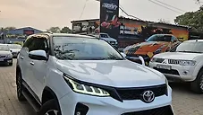 Used Toyota Fortuner Legender 2.8 4X4 AT in Chandigarh
