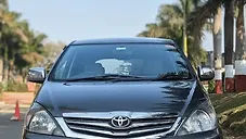 Used Toyota Innova 2.5 VX 7 STR BS-IV in Nashik