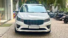 Used Kia Carnival Limousine Plus 7 STR in Pune