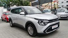 Used Kia Carens Prestige 1.4 Petrol MT 7 STR in Chennai