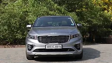 Used Kia Carnival Limousine Plus 7 STR in Delhi