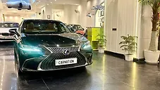 Used Lexus Old Generation ES 2018 300h [2018-2020] in Delhi