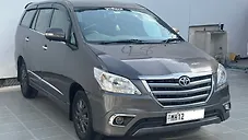 Used Toyota Innova 2.5 VX 7 STR BS-IV in Pune