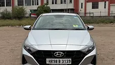 Used Hyundai i20 Asta (O) 1.2 MT [2020-2023] in Delhi