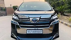Used Toyota Vellfire VIP – Executive Lounge Hybrid (Electric + Petrol) Automatic in Delhi